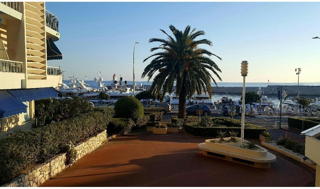 Charmant Studio En Bord De Mer Ницца Экстерьер фото